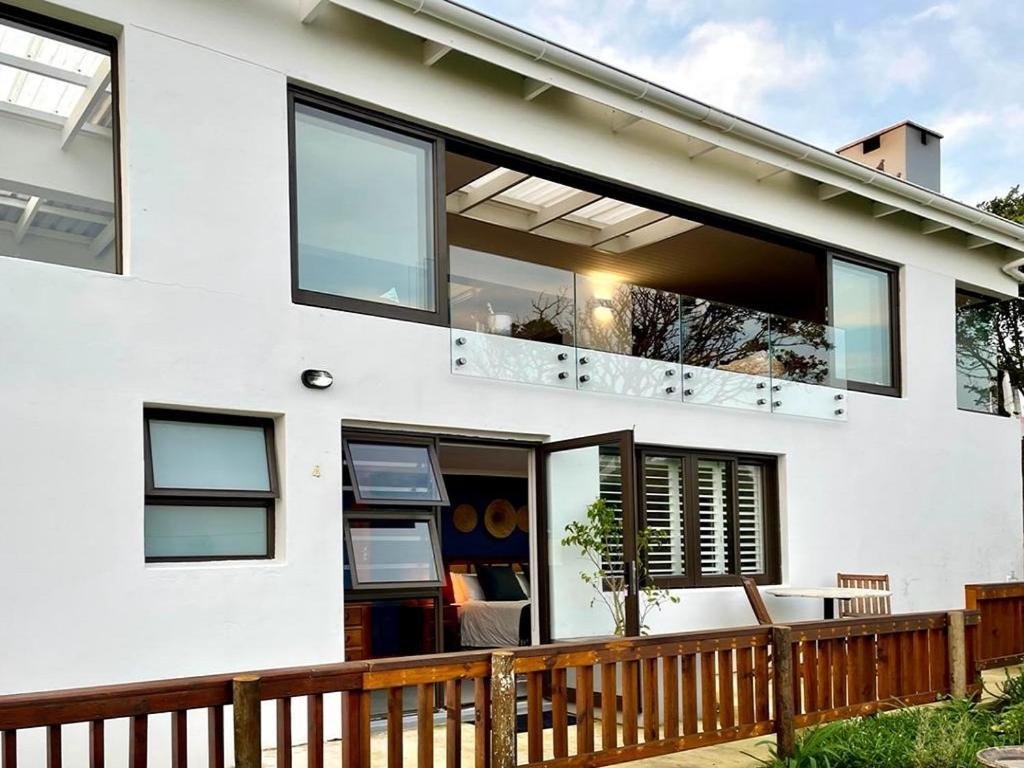 Oyster Bay Ten On Tornyn Exterior photo